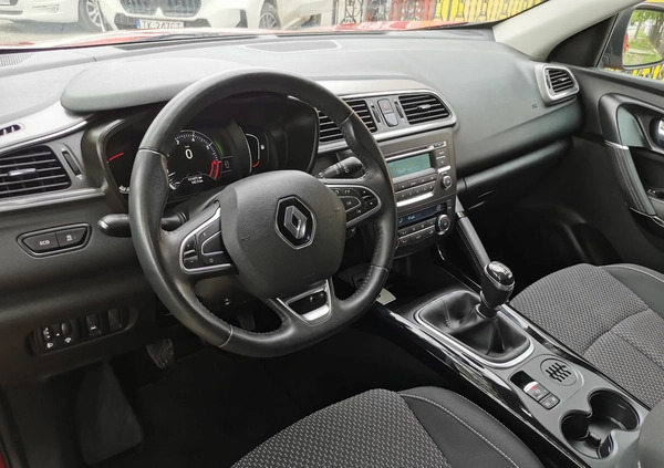 Renault Kadjar cena 53900 przebieg: 111473, rok produkcji 2015 z Dęblin małe 436